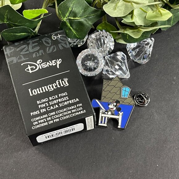 Loungefly Minnie Mouse Disney Lapel Pin Haunted House Puzzle Blind Box Brooch - Picture 2 of 12